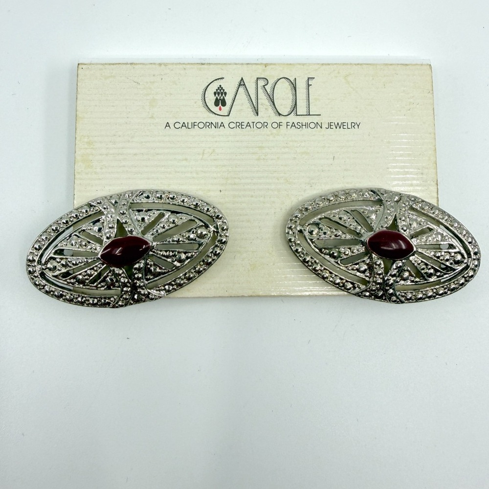 Carole California Silver Tone Maroon Red Cabochon Clip On Earrings Y2K
